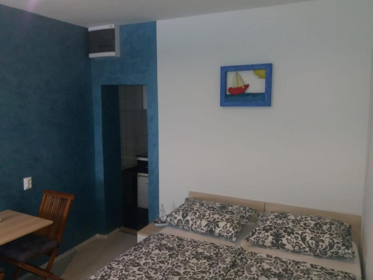 Studio Ruzica -Stobrec, Near Split Apartment Ngoại thất bức ảnh